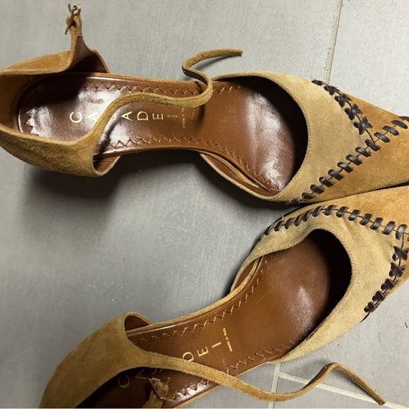 Casadei Heels / Kitten Heel / Vintage Heel - Picture 7 of 13